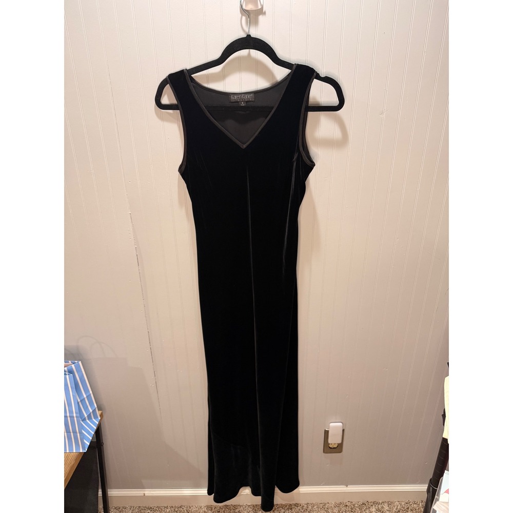 Karen Kane Lifestyle Black Velvet Maxi Dress V-Neck Sleeveless Gown Womens 4
